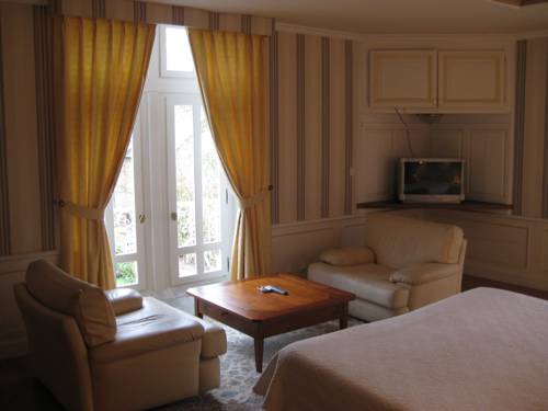 Imagen de la habitación del Hotel Domaine Du Val. Foto 7