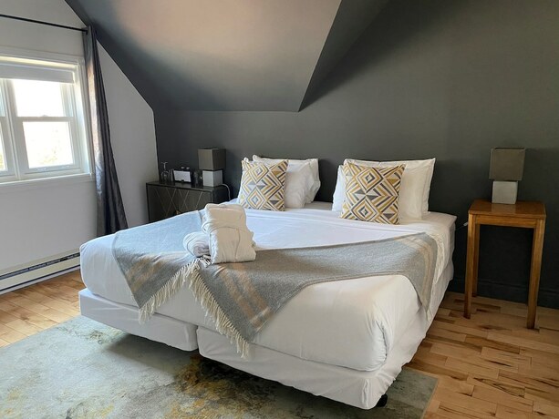 Imagen de la habitación del Hotel Domaine Jolivent. Foto 17