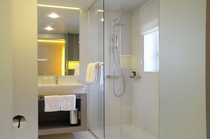 Imagen de la habitación del Hotel Domaine La Butte Aux Bois. Foto 16