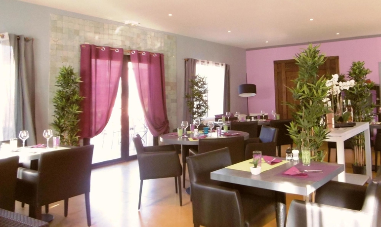 Imagen del bar/restaurante del Hotel Domaine Le Milos. Foto 4