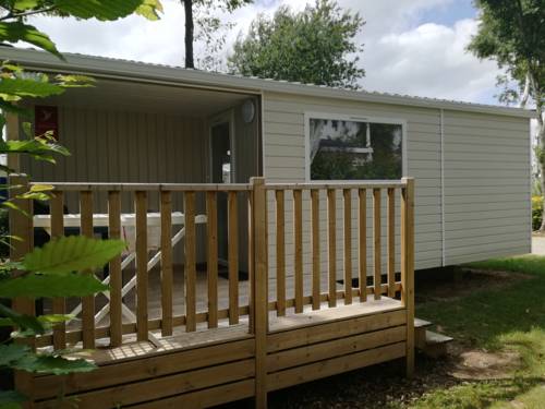 Imagen de la habitación del Hotel Domaine Les Jardins De Kergal. Foto 5