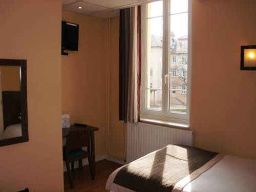 Imagen de la habitación del Hotel Domaine Lyon Saint Joseph. Foto 4