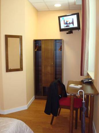 Imagen de la habitación del Hotel Domaine Lyon Saint Joseph. Foto 13