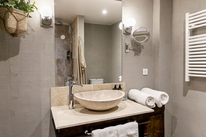 Imagen de la habitación del Hotel Domaine Rabiega. Foto 10