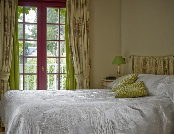 Imagen de la habitación del Hotel Domaine Saint Clair Le Donjon Etretat. Foto 10