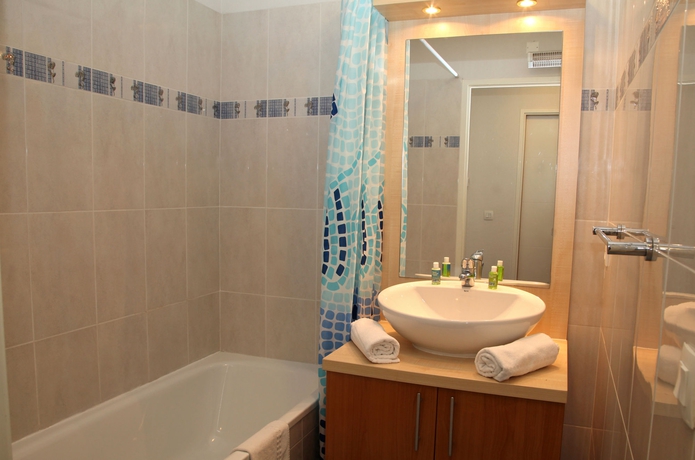 Imagen de la habitación del Hotel Domaine Val De Roland. Foto 6