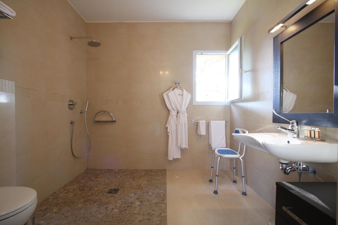 Imagen de la habitación del Hotel Domaine Villas Mandarine. Foto 10