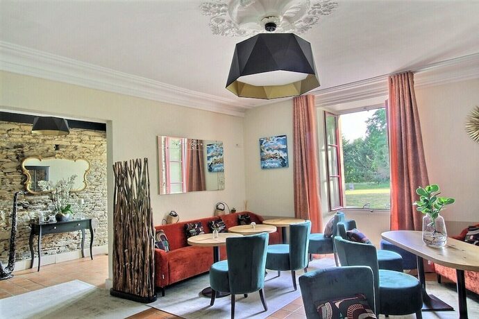 Imagen general del Hotel Domaine de La Briandais, a place of electromagnetic sobriety. Foto 8