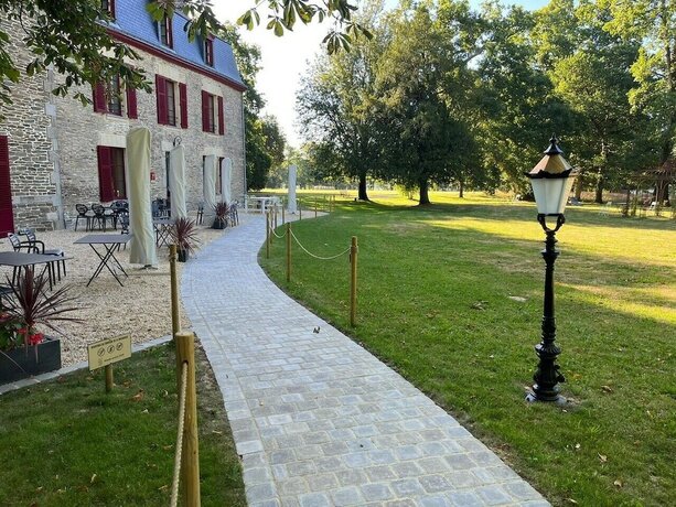 Imagen general del Hotel Domaine de La Briandais, a place of electromagnetic sobriety. Foto 10