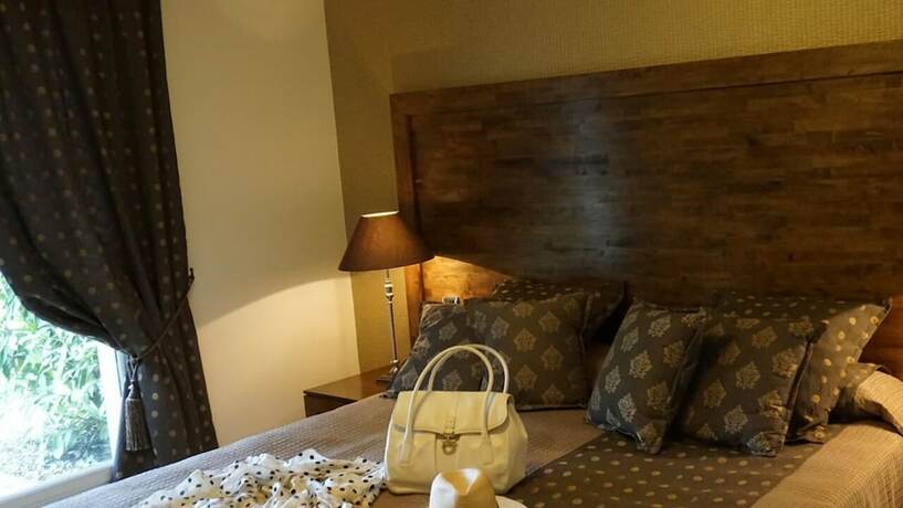 Imagen de la habitación del Hotel Domaine de l\'Arbrelle. Foto 17