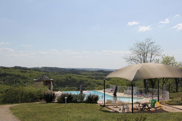 Imagen general del Hotel Domaine des Compouzines. Foto 3