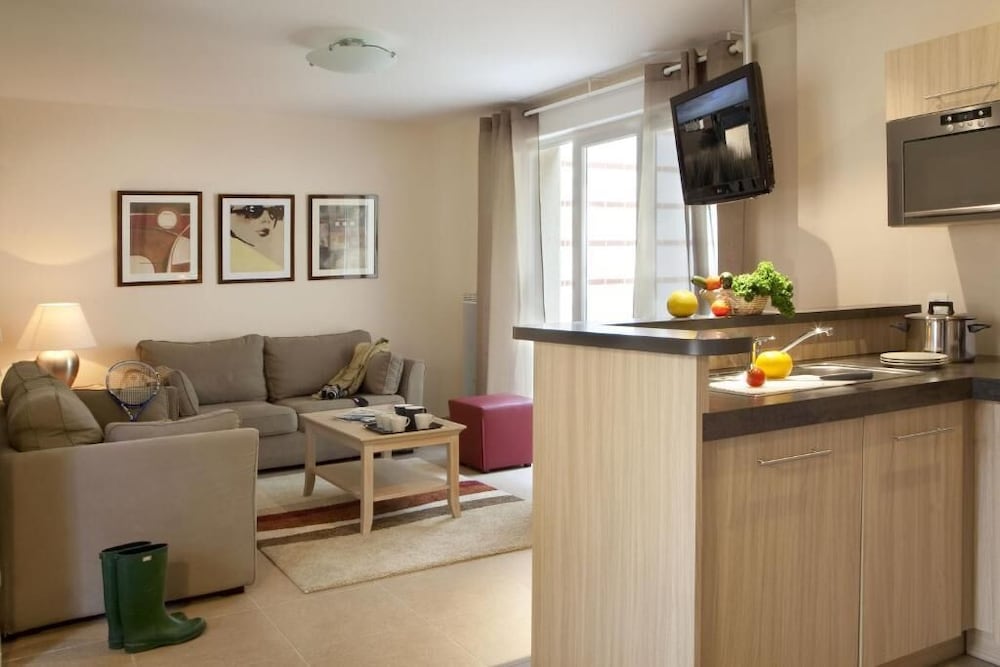 Imagen de la habitación del Hotel Domaine des Roches. Foto 10