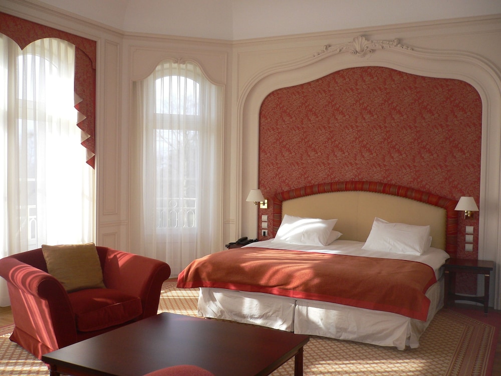 Imagen de la habitación del Hotel Domaine des Roches. Foto 13