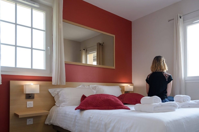 Imagen de la habitación del Hotel Domaine du Golf Country Club de Bigorre. Foto 2