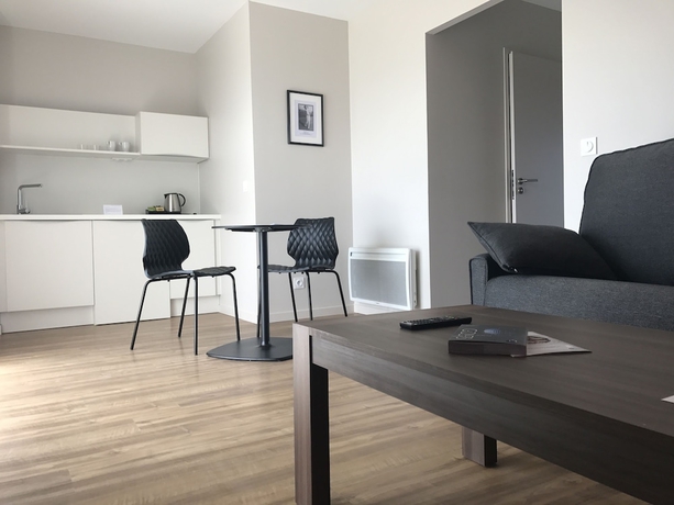 Imagen de la habitación del Hotel Domaine du Golf Country Club de Bigorre. Foto 7