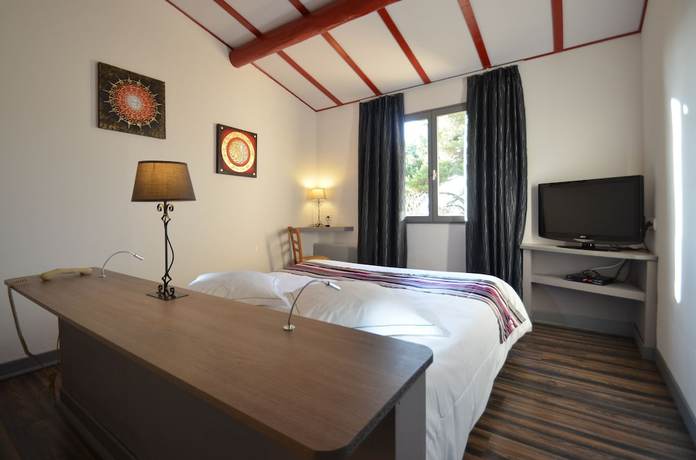 Imagen de la habitación del Hotel Domaine du Val de Sault. Foto 5