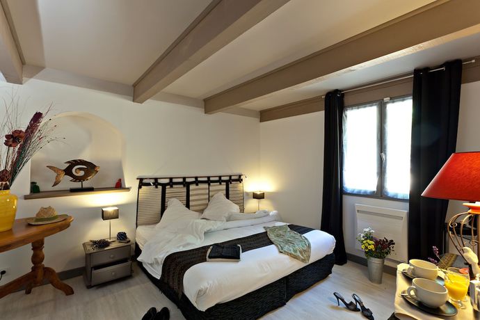 Imagen de la habitación del Hotel Domaine du Val de Sault. Foto 6