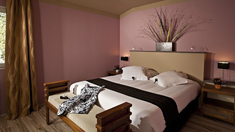 Imagen de la habitación del Hotel Domaine du Val de Sault. Foto 16