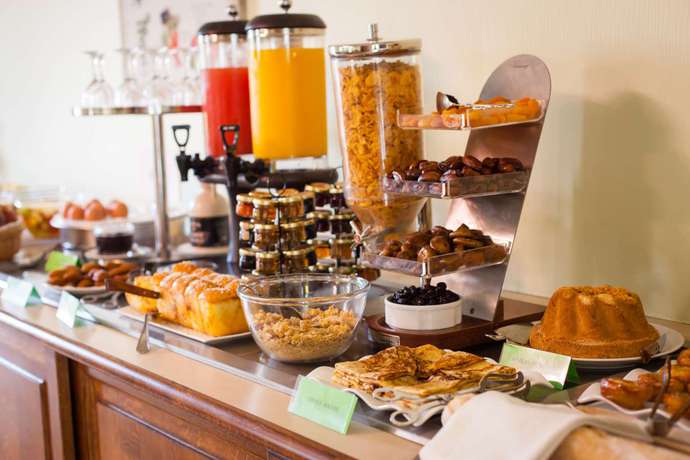 Imagen del bar/restaurante del Hotel Domaine et Golf du Roncemay. Foto 5