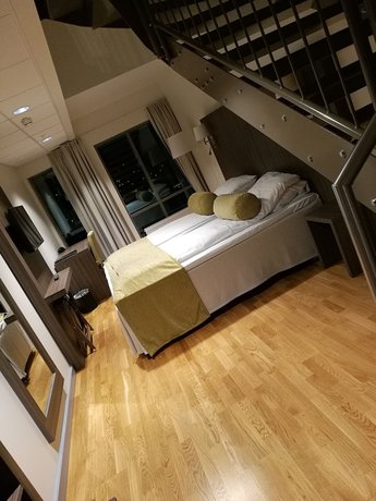 Imagen de la habitación del Hotel Domb&aring;s. Foto 10