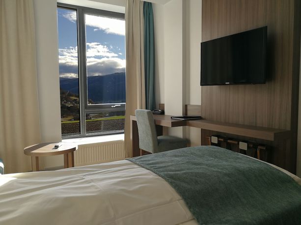 Imagen de la habitación del Hotel Domb&aring;s. Foto 12