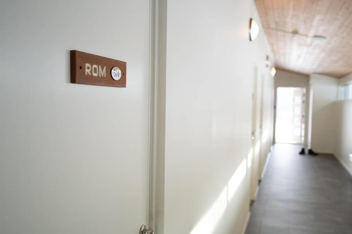 Imagen de los interiores del Hotel Domb&aring;stun. Foto 11