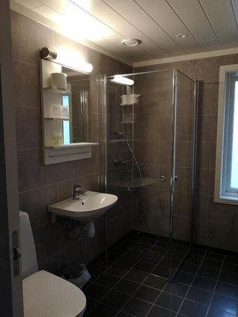 Imagen de la habitación del Hotel Domb&aring;stun. Foto 8