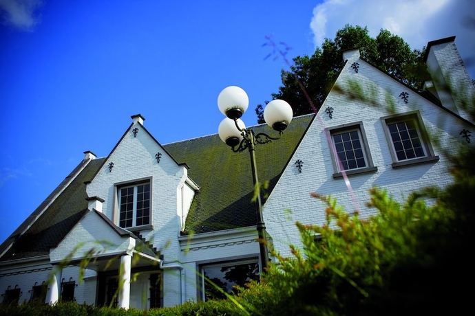 Imagen de los exteriores del Hotel Domein Martinus. Foto 9