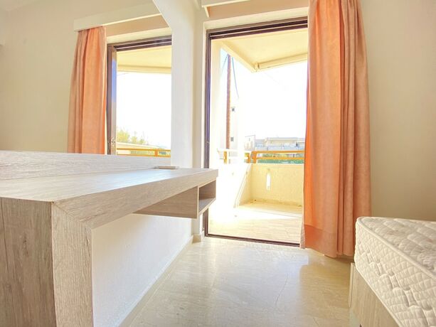 Imagen de la habitación del Hotel Domenica Apartments. Foto 20