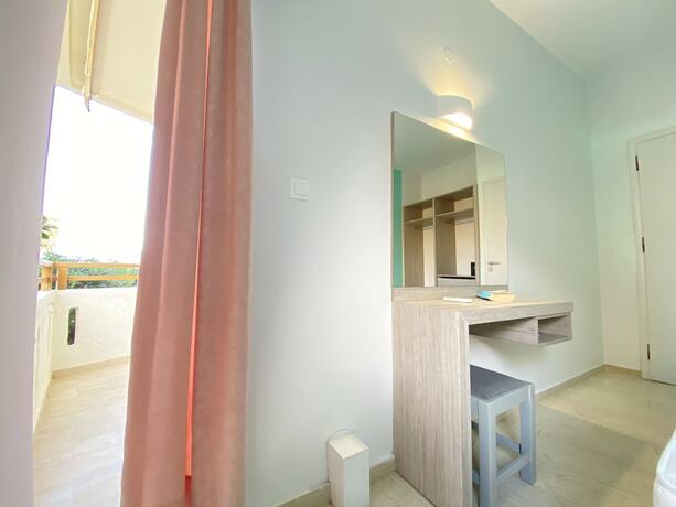 Imagen de la habitación del Hotel Domenica Apartments. Foto 24
