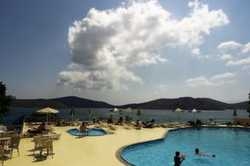 Imagen de la piscina del Hotel Domes Aulus Elounda Resort, Curio Collection by Hilton. Foto 9