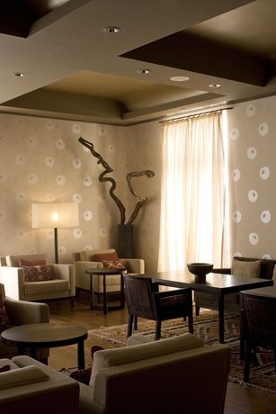 Imagen del bar/restaurante del Hotel Domes Lake Algarve and Residences. Foto 4