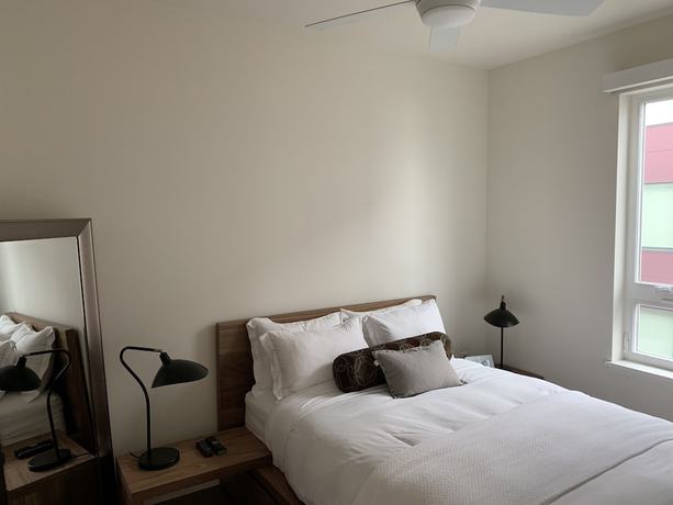 Imagen de la habitación del Hotel Domicile Suites at Marina SLU. Foto 14