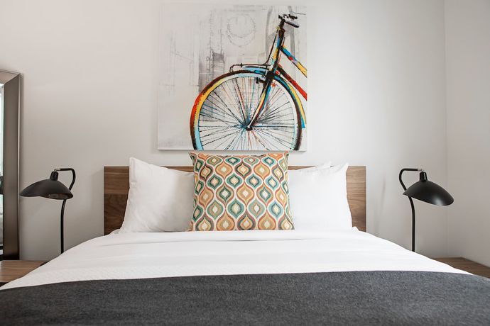 Imagen de la habitación del Hotel Domicile Suites at Marina SLU. Foto 18
