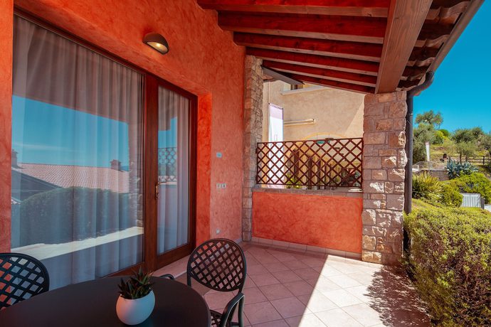 Imagen de la habitación del Hotel Domina Borgo degli Ulivi - Lake Garda. Foto 15