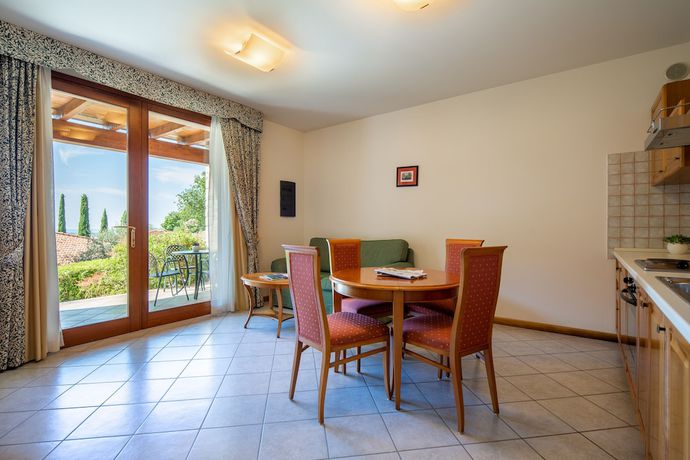 Imagen de la habitación del Hotel Domina Borgo degli Ulivi - Lake Garda. Foto 18