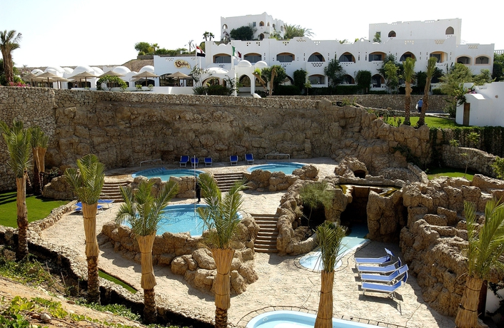 Imagen de la piscina del Hotel Domina Coral Bay Resort, Diving , Spa and Casino. Foto 15