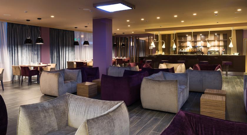 Imagen de los interiores del Hotel Domina Novosibirsk. Foto 11