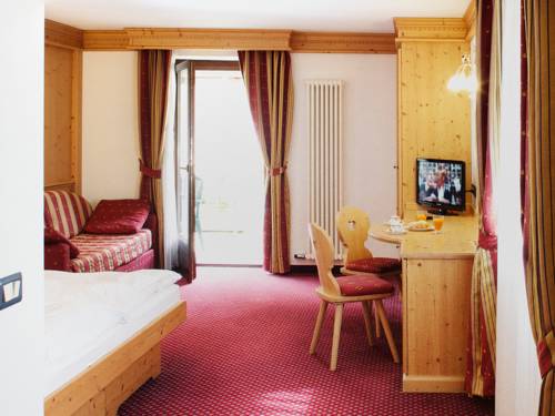 Imagen de la habitación del Hotel Domina Parco Dello Stelvio. Foto 7