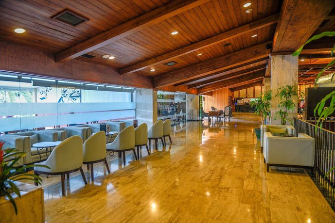 Imagen de los interiores del Hotel Dominican Fiesta Hotel, Trademark By Wyndham. Foto 15