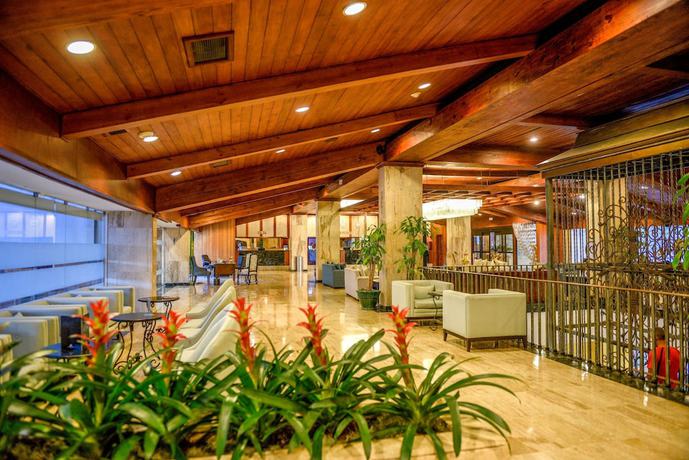 Imagen de los interiores del Hotel Dominican Fiesta Hotel, Trademark By Wyndham. Foto 17