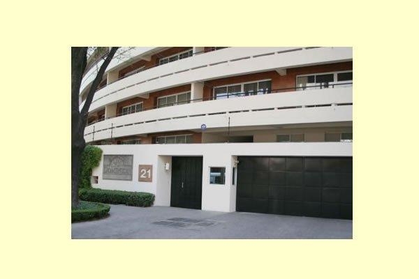 Imagen de los exteriores del Hotel Dominion Corporate Suites. Foto 6