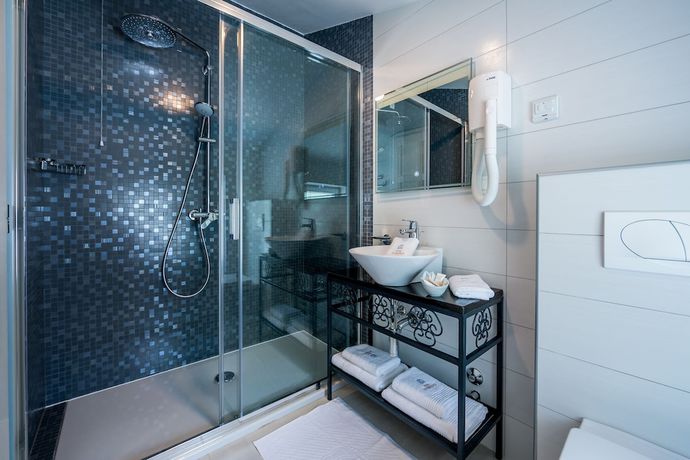 Imagen de la habitación del Hotel Domino. Foto 7