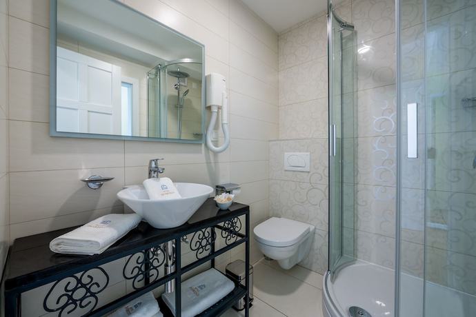 Imagen de la habitación del Hotel Domino. Foto 17