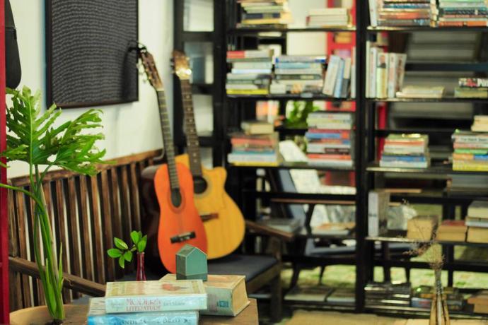 Imagen de los interiores del Hotel Domino Homestay. Foto 18