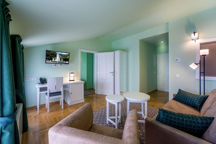 Imagen de la habitación del Hotel Domino, Plahuti. Foto 4