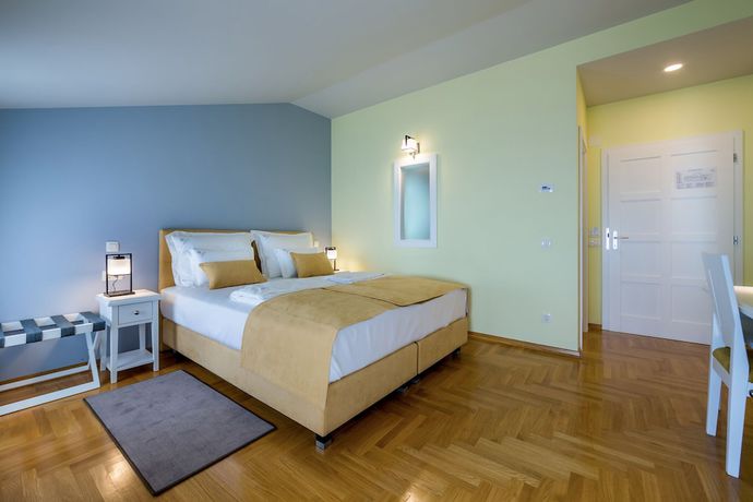 Imagen de la habitación del Hotel Domino, Plahuti. Foto 8