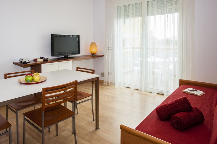 Imagen de los interiores del Hotel Domino Suite Jesolo. Foto 15