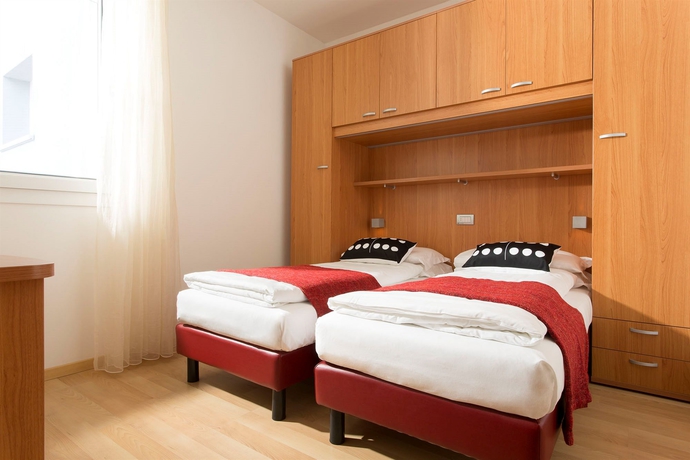 Imagen de la habitación del Hotel Domino Suite Jesolo. Foto 8