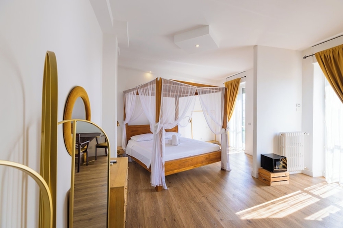 Imagen de la habitación del Hotel Domino, Tur&iacute;n. Foto 10